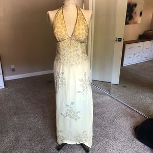 Sean Collection yellow prom dress